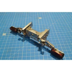 WTE RVS Dwarsbalk Set FMX (1/14) -Speelgoedwinkel Voor Vrachtwagens SCA SP 01 02 006 6 800x800w.JPG