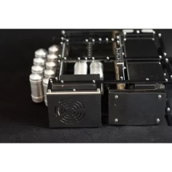 WTE Zwaar Transport Toren V8 Met Luchttanks (1/14) -Speelgoedwinkel Voor Vrachtwagens SCA SP 01 04 041 3 800x800w.JPG