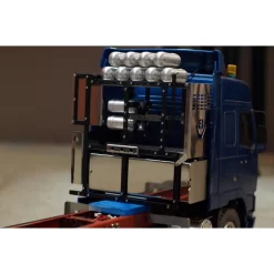 WTE Zwaar Transport Toren V8 Met Luchttanks (1/14) -Speelgoedwinkel Voor Vrachtwagens SCA SP 01 04 041 6 800x800w.JPG
