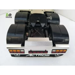 WTE Deense Achter Bumper Met Vierkante Lichten (1/14) 13 WTE Deense Achter Bumper Met Vierkante Lichten (1/14) -Speelgoedwinkel Voor Vrachtwagens WTE 917566 2 800x800w.jpg