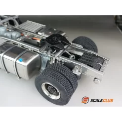 Mercedes Benz Actros 1851 4x2 / 4x4 Chassis 1/14 -Speelgoedwinkel Voor Vrachtwagens scaleclubDP BZ 44 mercedes benz actros 4x4 chassis 3 800x800w.jpg