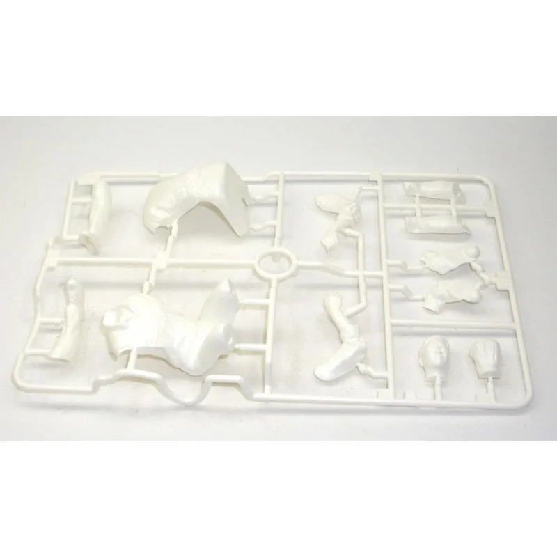 Tamiya Chauffeur (56536) 1/14 1 Tamiya Chauffeur (56536) 1/14