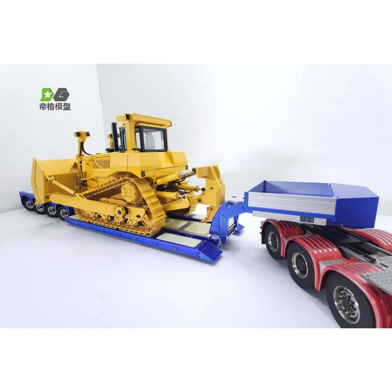 4 Assige Dieplader Met Stuurassen 1/14 - Blauw 1 4 Assige Dieplader Met Stuurassen 1/14 - Blauw